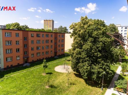+420 721 415 122  lucie.krechterova@re-max.cz