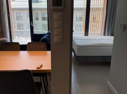 +420 776 335 999, ladislav.urbancik@re-max.cz