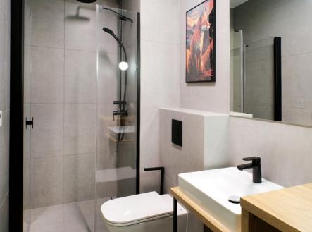 +420 776 335 999, ladislav.urbancik@re-max.cz