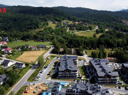 +420 776 335 999, ladislav.urbancik@re-max.cz