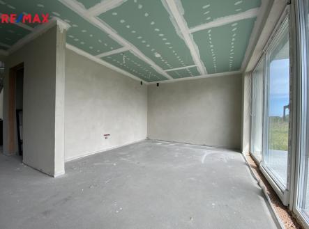 +420 776 335 999, ladislav.urbancik@re-max.cz
