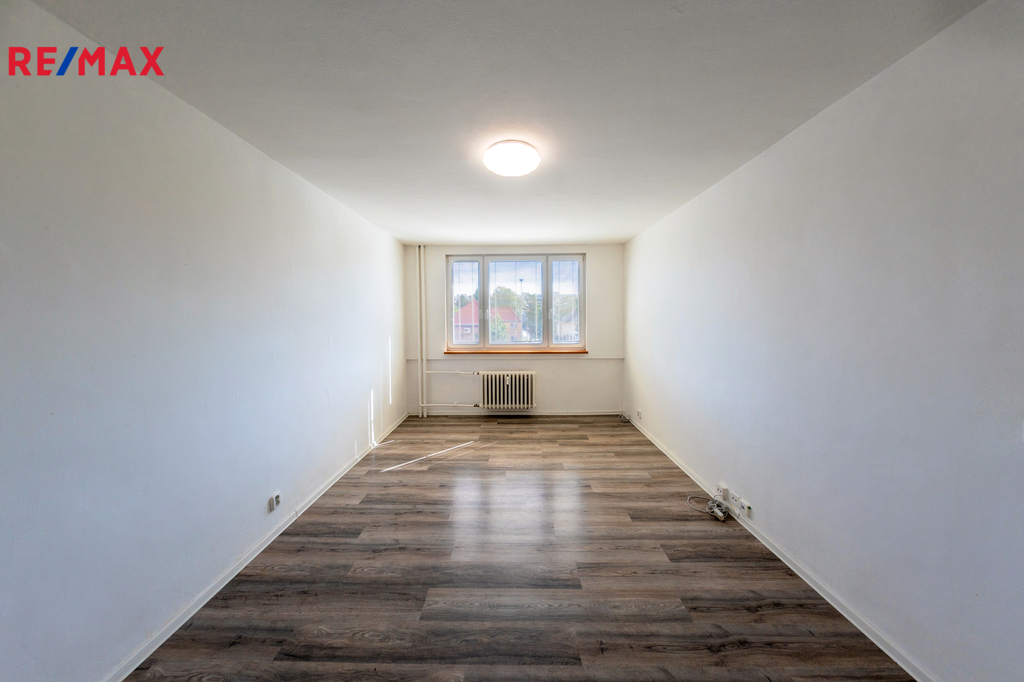 +420 721 415 122 I lucie.krechterova@remax-czech.cz