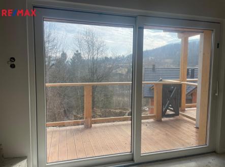 +420 776 335 999, ladislav.urbancik@re-max.cz