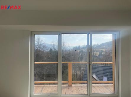 +420 776 335 999, ladislav.urbancik@re-max.cz