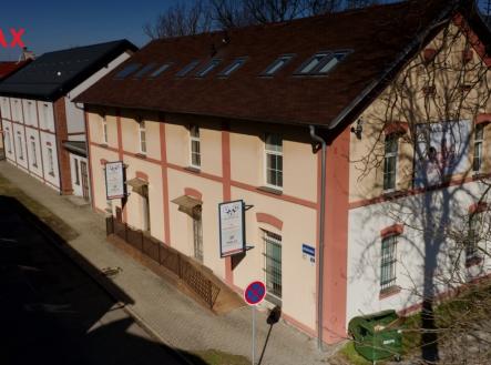 Pronájem kanceláře, 188 m²