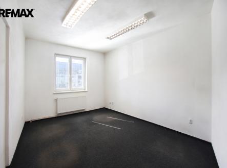 Pronájem kanceláře, 27 m²