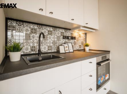 Prodej bytu, 1+kk, 32 m²