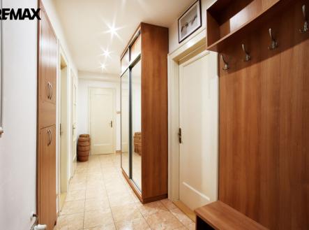 Pronájem bytu, 2+1, 85 m²