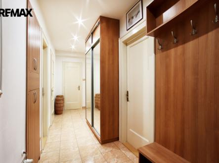 Pronájem bytu, 2+1, 85 m²