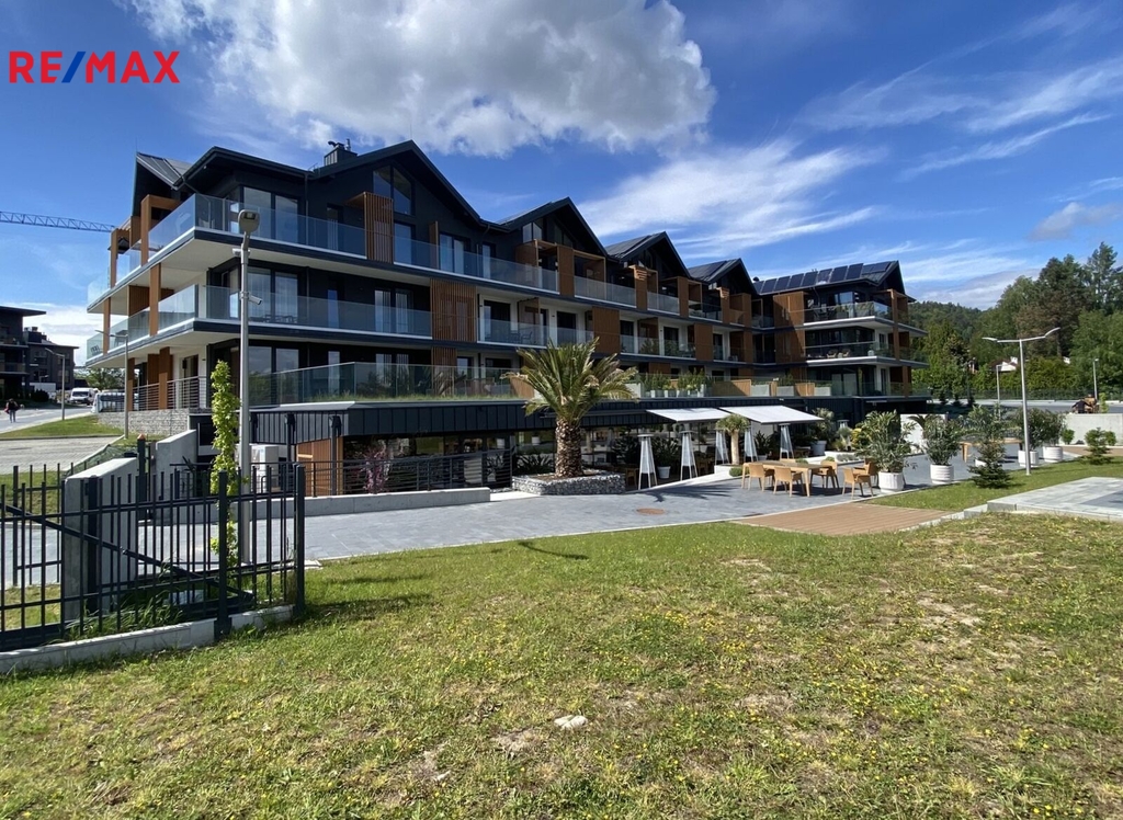 +420 776 335 999, ladislav.urbancik@re-max.cz