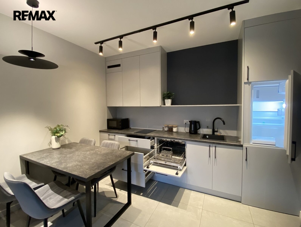 +420 730 823 682 | denisa.sochova@re-max.cz