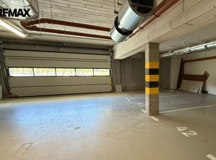 +420 730 823 682 | denisa.sochova@re-max.cz