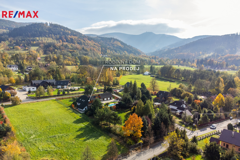 +420 739 604 767 I vaclav.adamcik@re-max.cz I prodej nemovitosti Malenovice