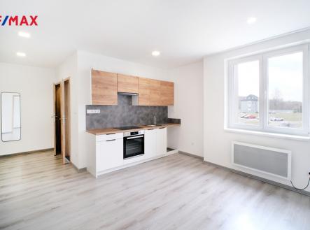 Pronájem bytu, 2+kk, 630 m²