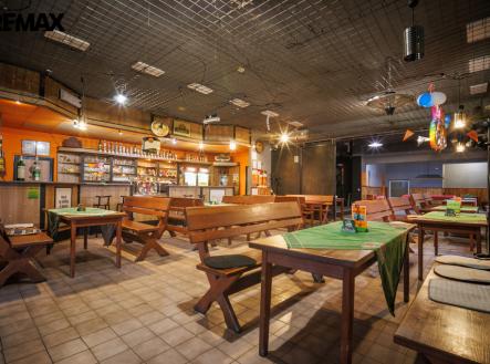 Pronájem restaurace, 650 m²