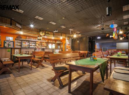 Pronájem restaurace, 650 m²