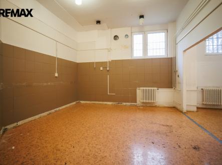 Pronájem obchodní prostor, 50 m²