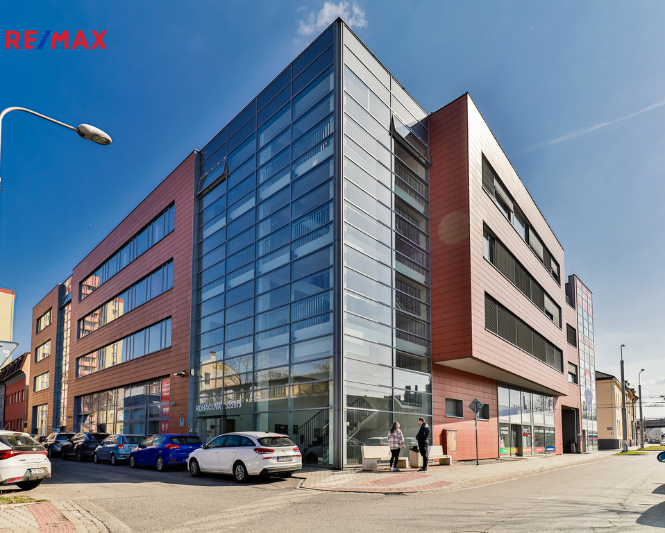 +420 739 604 767 I vaclav.adamcik@re-max.cz I pronájem komerčních prostor Ostrava