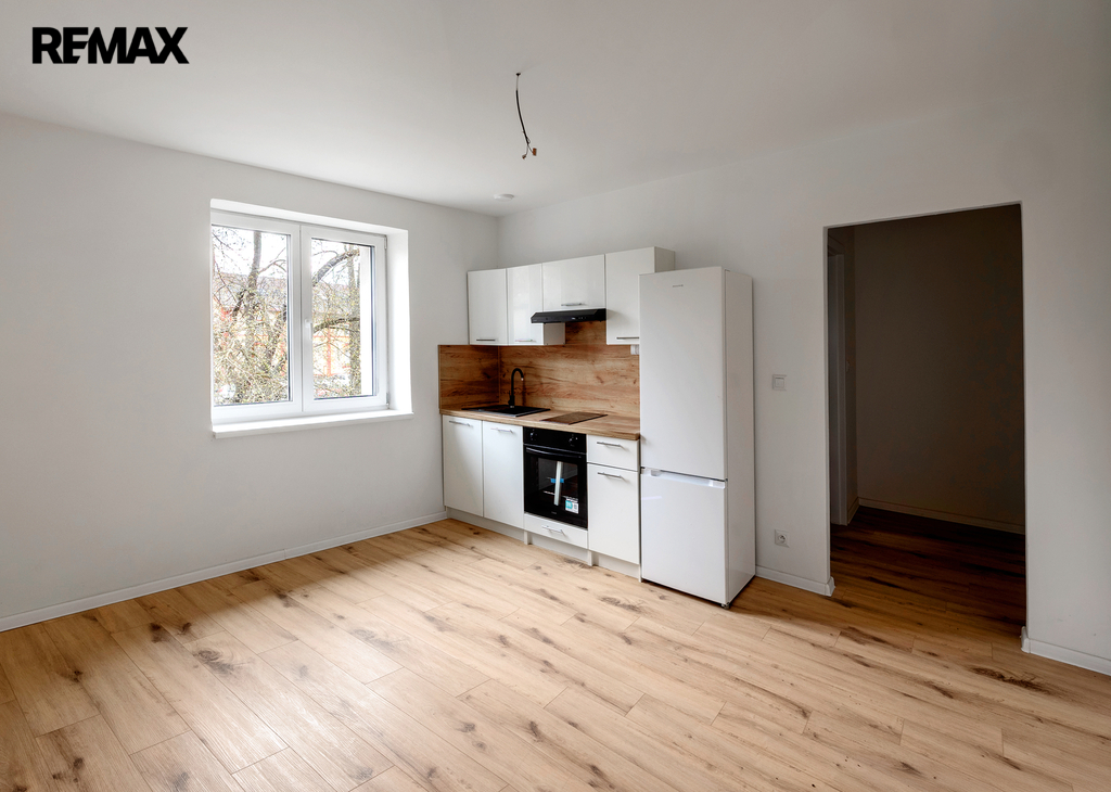 Petr Sonnenschein | +420 778 750 999 | REMAX Centrum