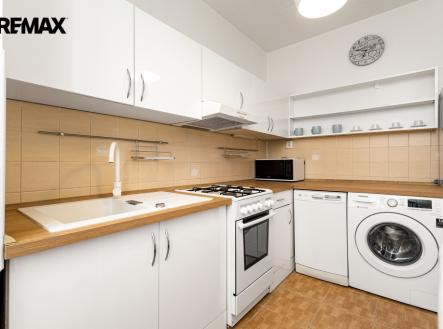Pronájem bytu, 2+1, 43 m²