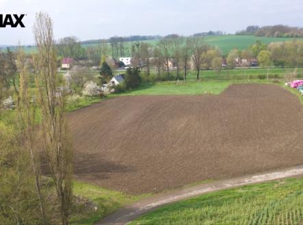 Prodej pozemku pro bydlení, 9 842 m²