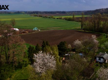 Prodej pozemku pro bydlení, 9 842 m²