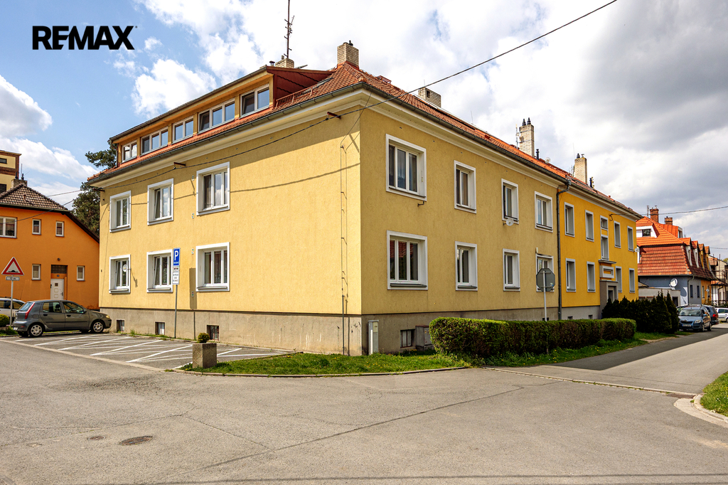 +420 739 604 767 I vaclav.adamcik@re-max.cz I prodej bytu Opava