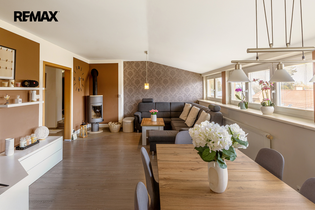 +420 739 604 767 I vaclav.adamcik@re-max.cz I prodej bytu Opava