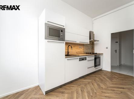 Pronájem bytu, 1+1, 42 m²
