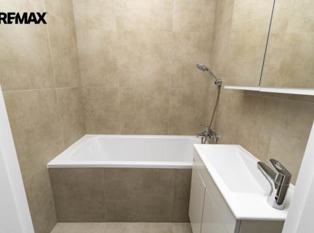 Pronájem bytu, 1+1, 29 m²