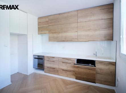 Prodej bytu, 3+1, 75 m²
