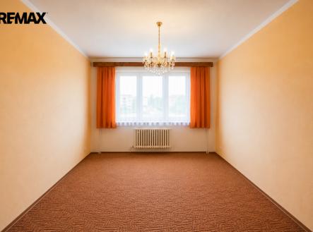 Byt 2+1| Denisa Sochová | +420 730 823 682 | denisa.sochova@re-max.cz