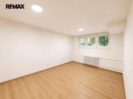 Pronájem kanceláře, 39 m²