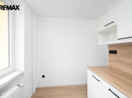 Pronájem bytu, 1+1, 37 m²