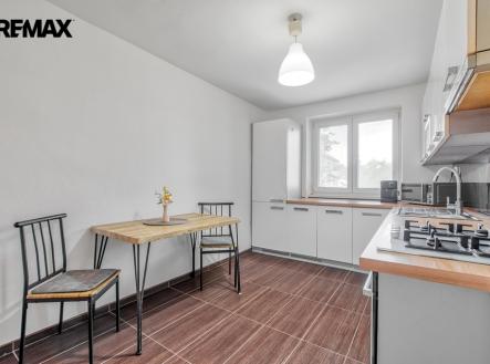 Pronájem bytu, 2+1, 60 m²