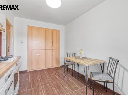 Pronájem bytu, 2+1, 60 m²