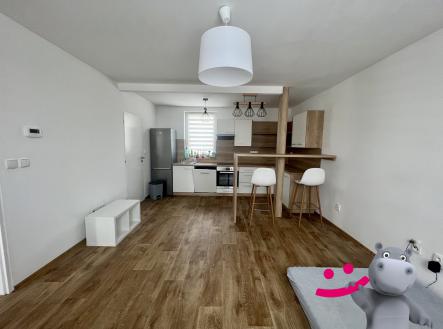 Pronájem - dům/vila, 80 m²