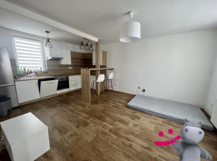 Pronájem - dům/vila, 80 m²