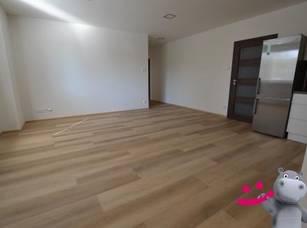 Pronájem bytu, 2+kk, 64 m²