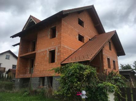 Prodej - dům/vila, 318 m²