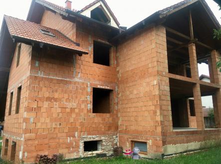 Prodej - dům/vila, 318 m²
