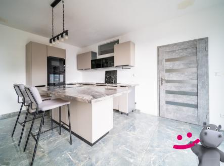 Prodej kanceláře, 567 m²