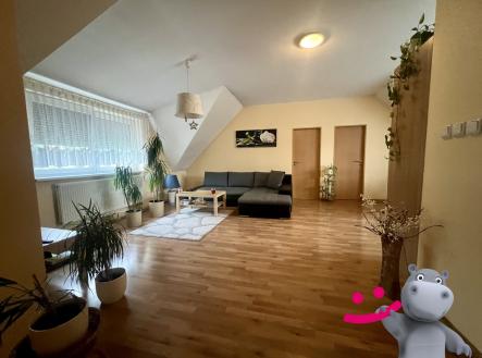 Pronájem bytu, 3+kk, 75 m²
