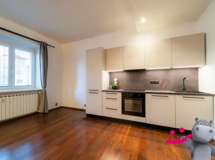 Pronájem bytu, 2+kk, 75 m²