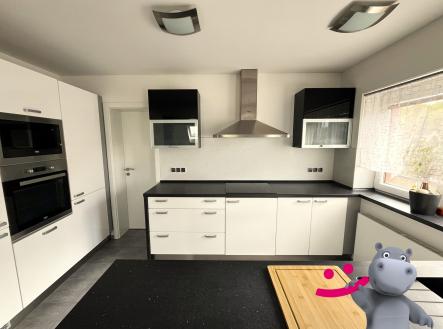 Prodej domu/vily, 337 m²