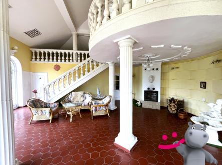 Prodej obchodní prostor, 200 m²