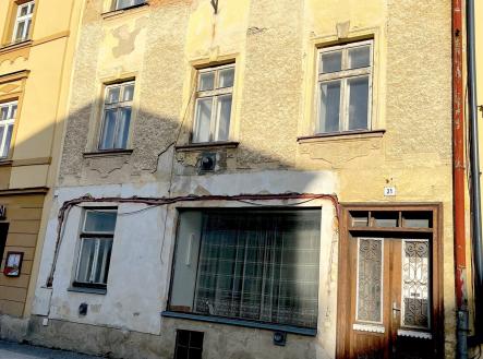 Prodej nájemního domu, 474 m²