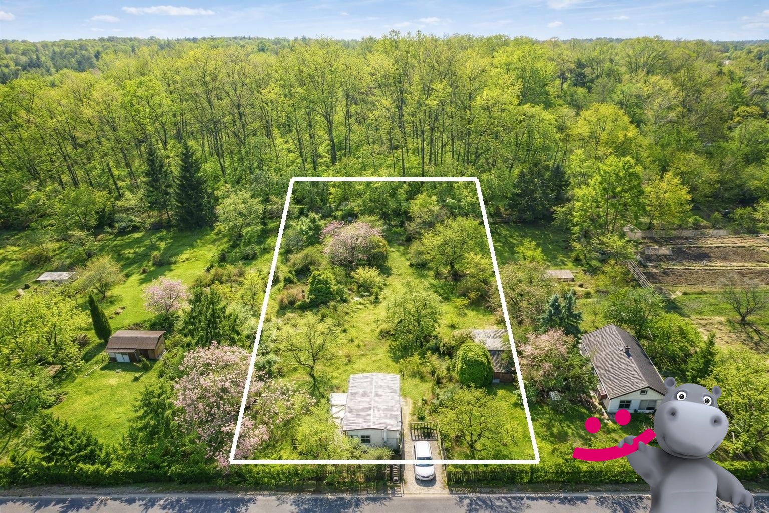 01_inzerat_pozemek_k_silnici