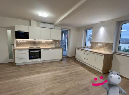 Pronájem bytu, 4+kk, 92 m²