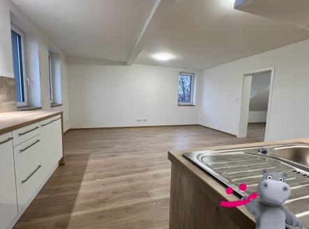 Pronájem bytu, 4+kk, 92 m²